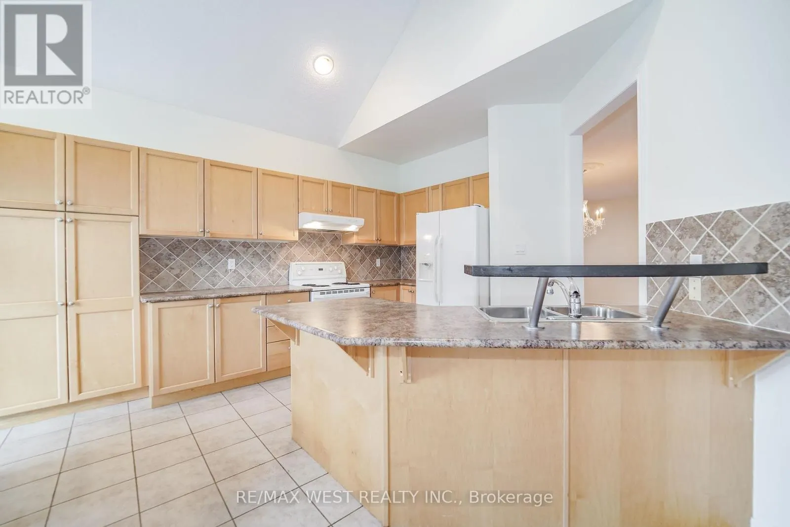 21 MIRA VISTA PLACE