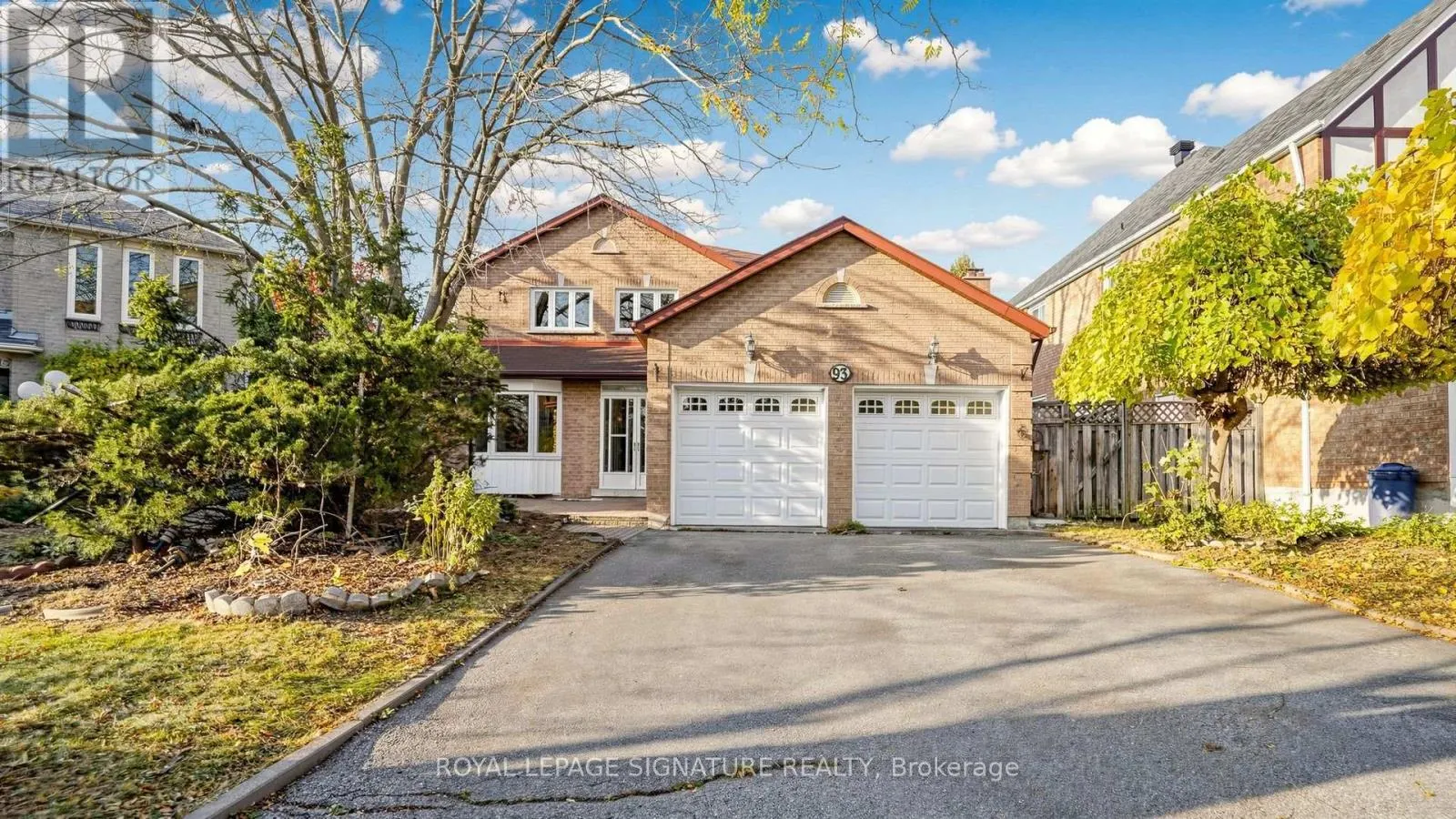 93 SOHO CRESCENT