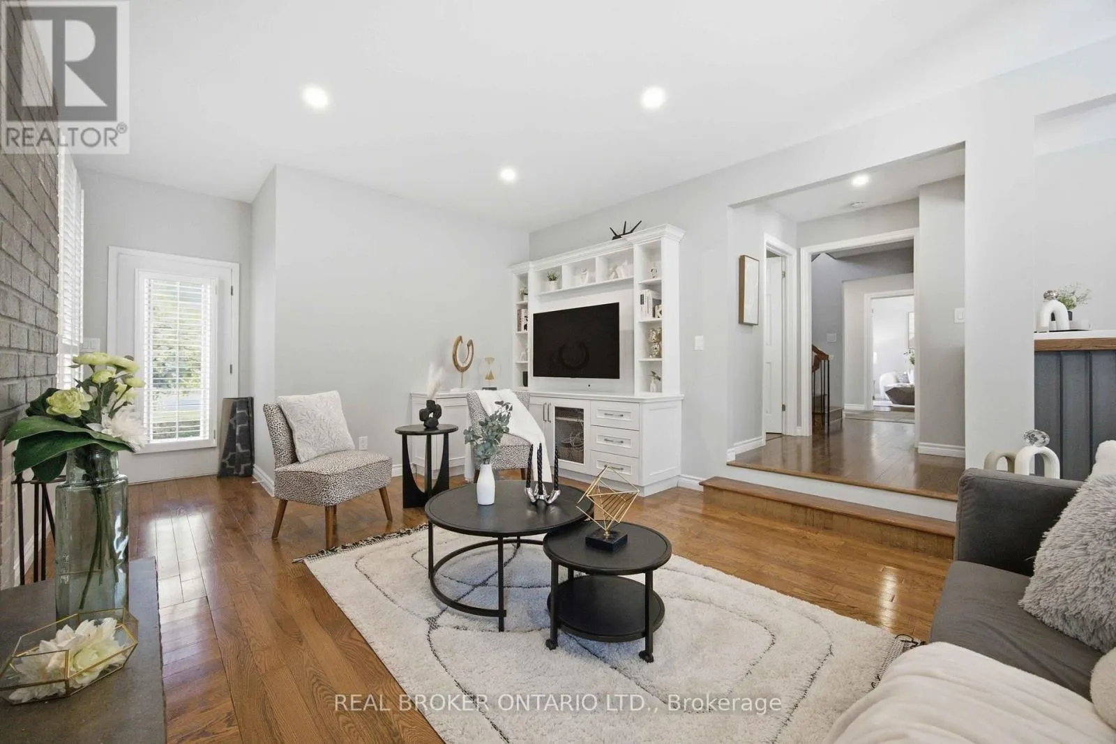 38 WOOTTEN WAY N