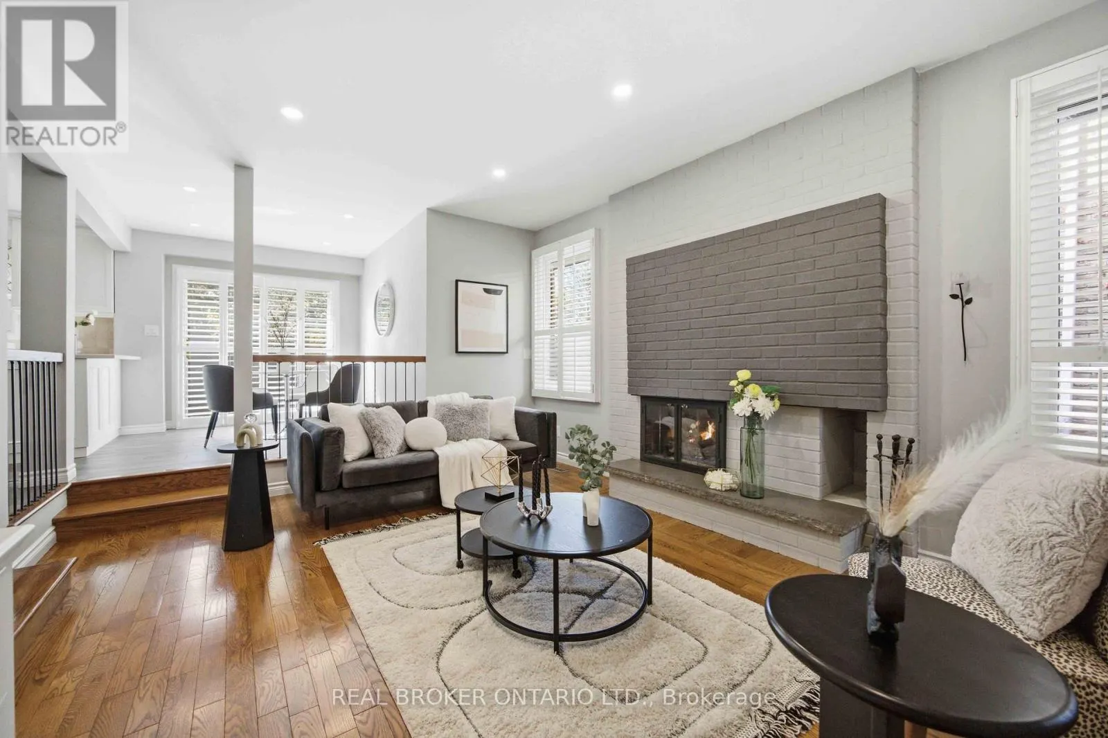 38 WOOTTEN WAY N