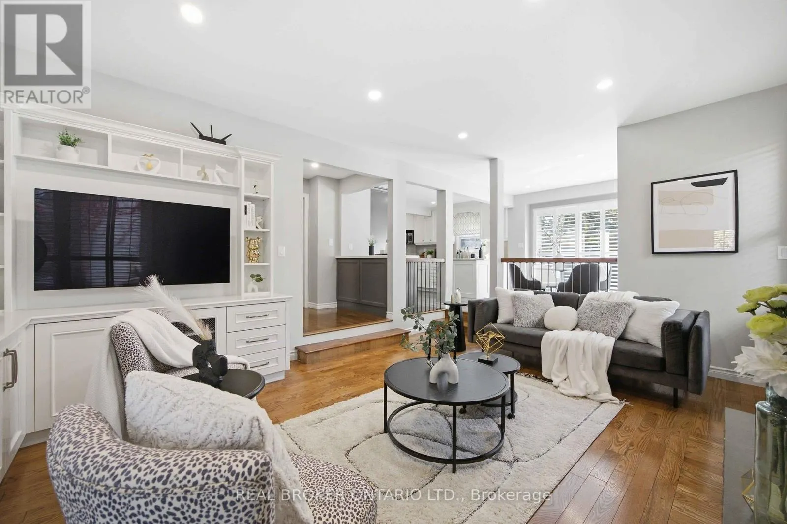 38 WOOTTEN WAY N