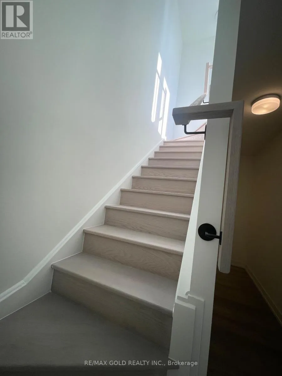 A306 - 67 SAIGON DRIVE