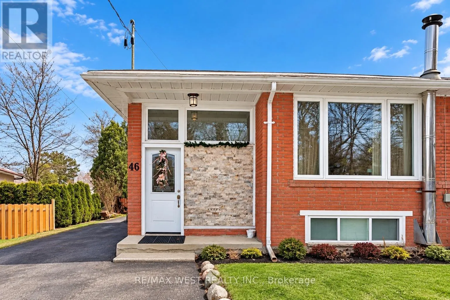 46 NEWBURY DRIVE