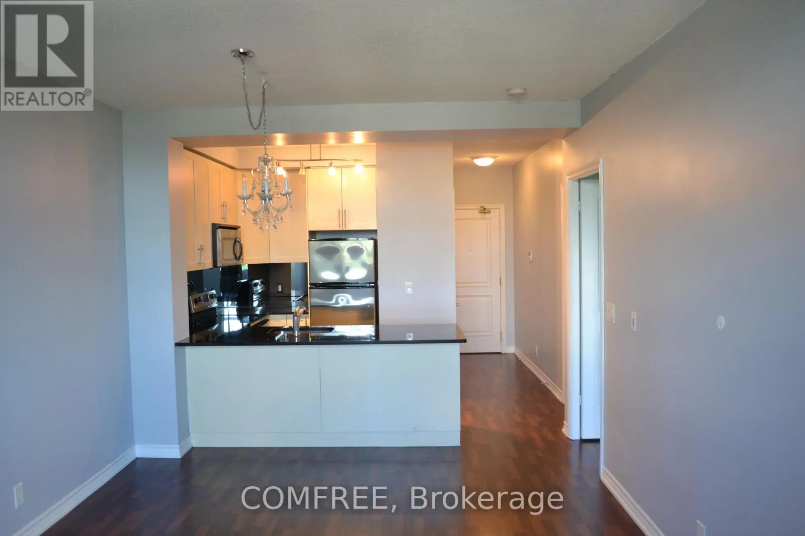 401 - 9235 JANE STREET