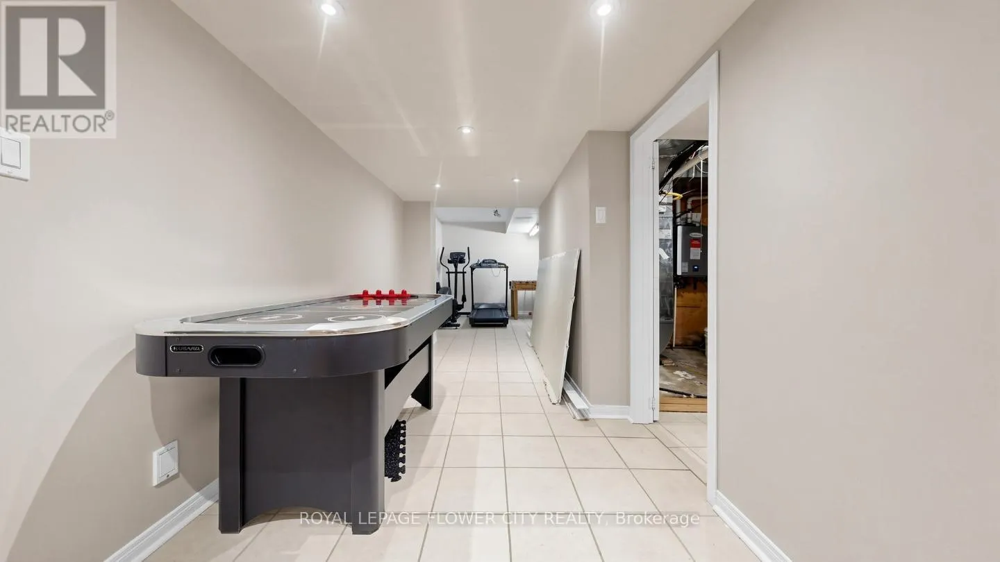 70 BOOM ROAD