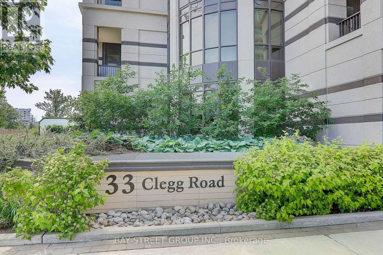 903 - 33 CLEGG ROAD