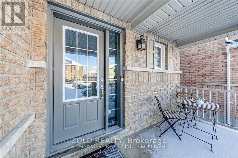 45 LIBERTY CRESCENT