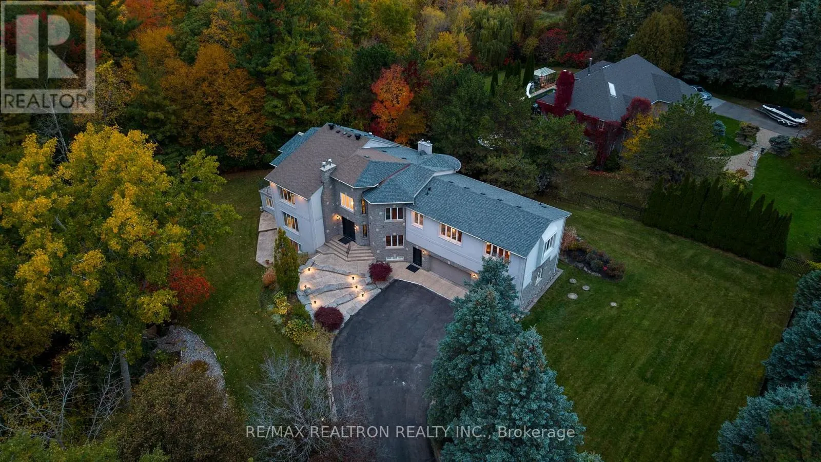 630 WOODLAND ACRES CRESCENT