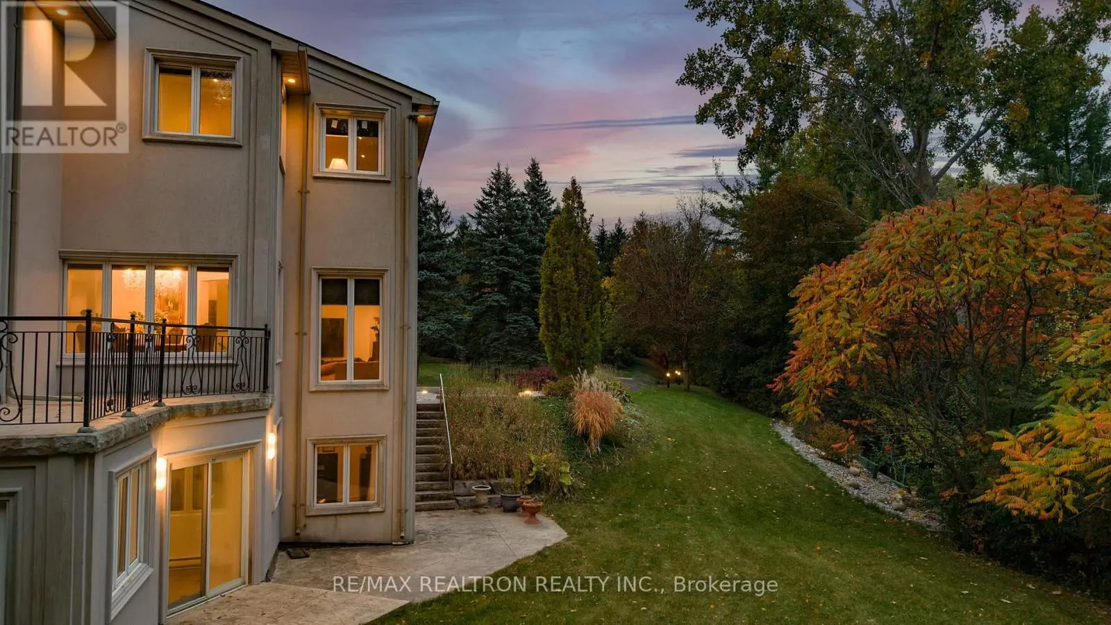 630 WOODLAND ACRES CRESCENT