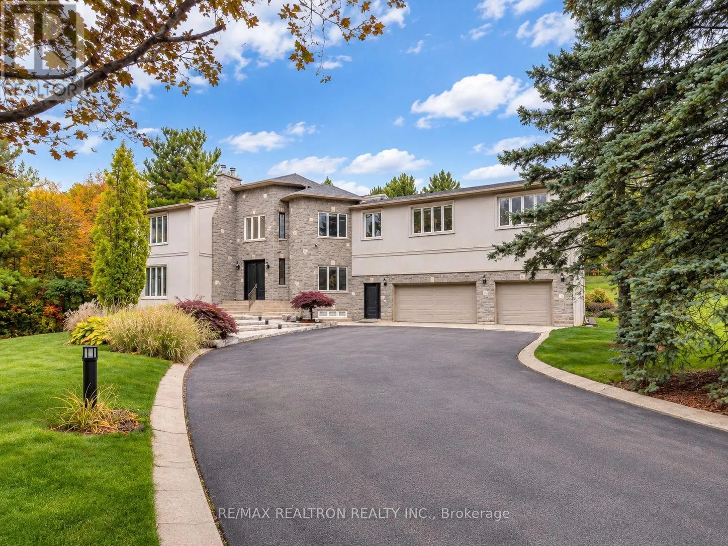 630 WOODLAND ACRES CRESCENT