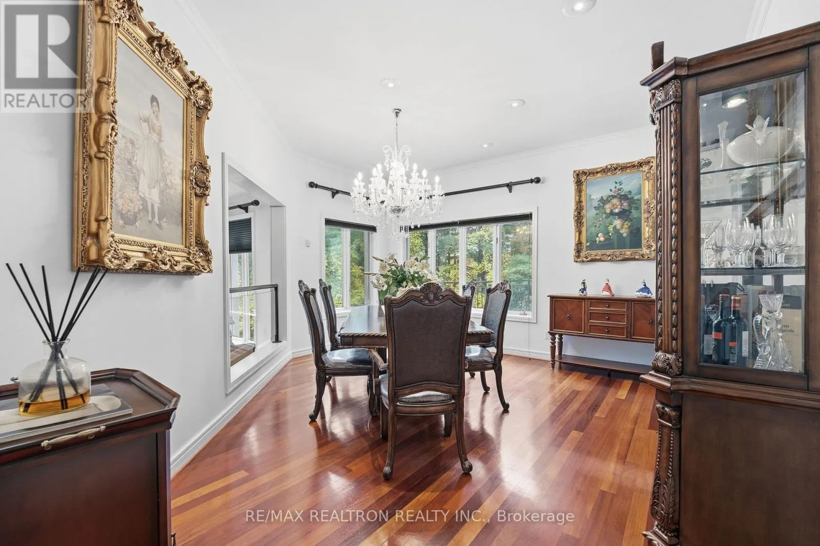 630 WOODLAND ACRES CRESCENT
