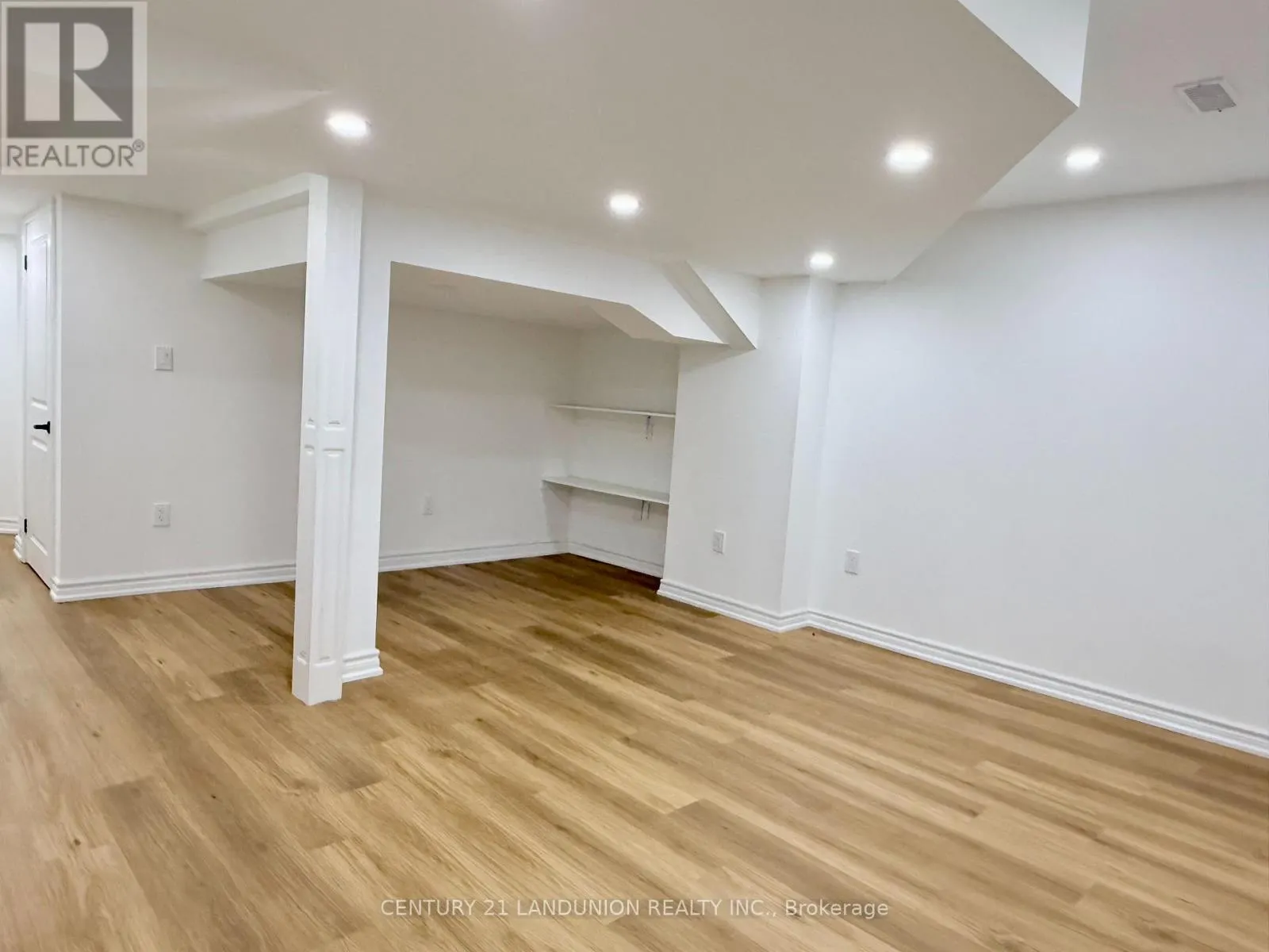 99 BAWDEN DRIVE