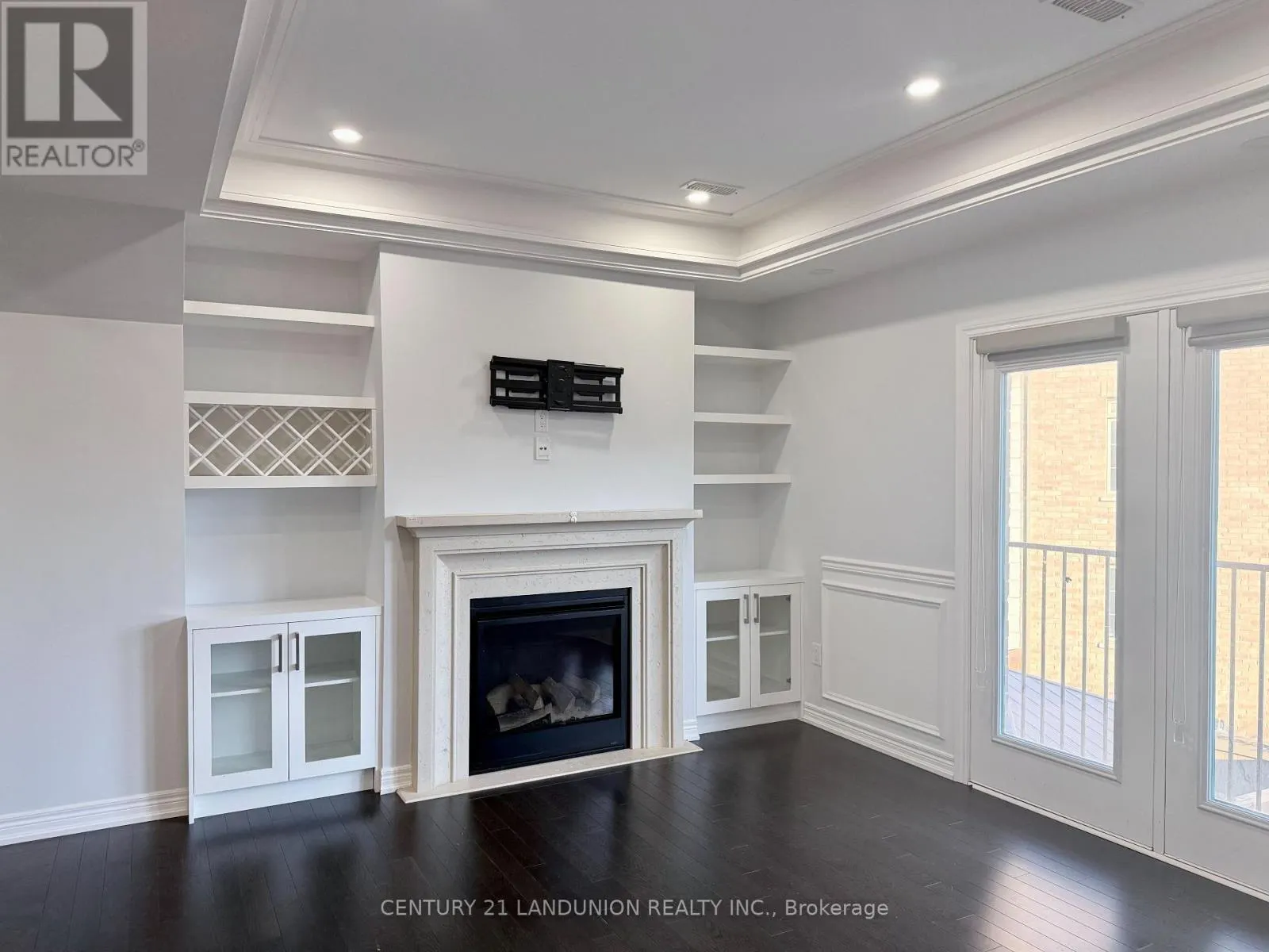 99 BAWDEN DRIVE