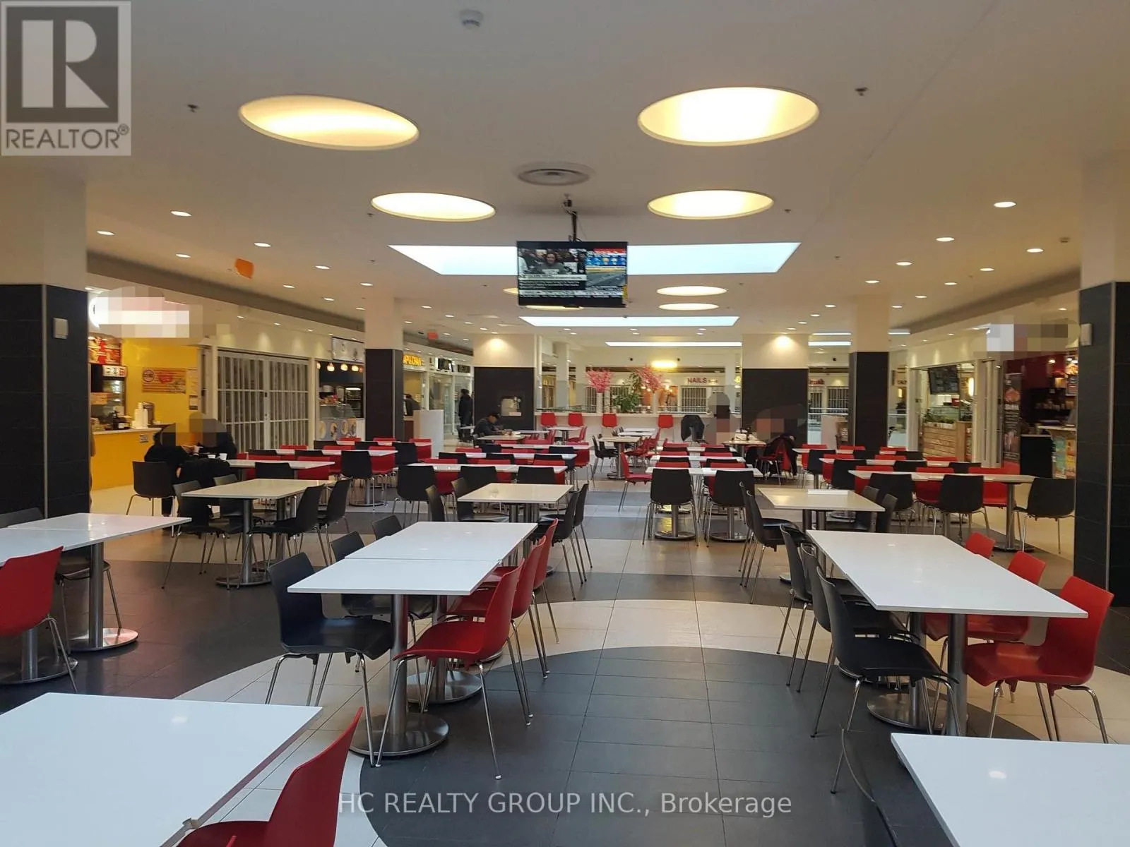 247 - 7181 YONGE STREET