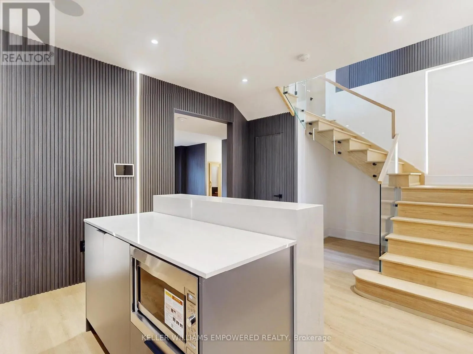 69 SNIVELY STREET