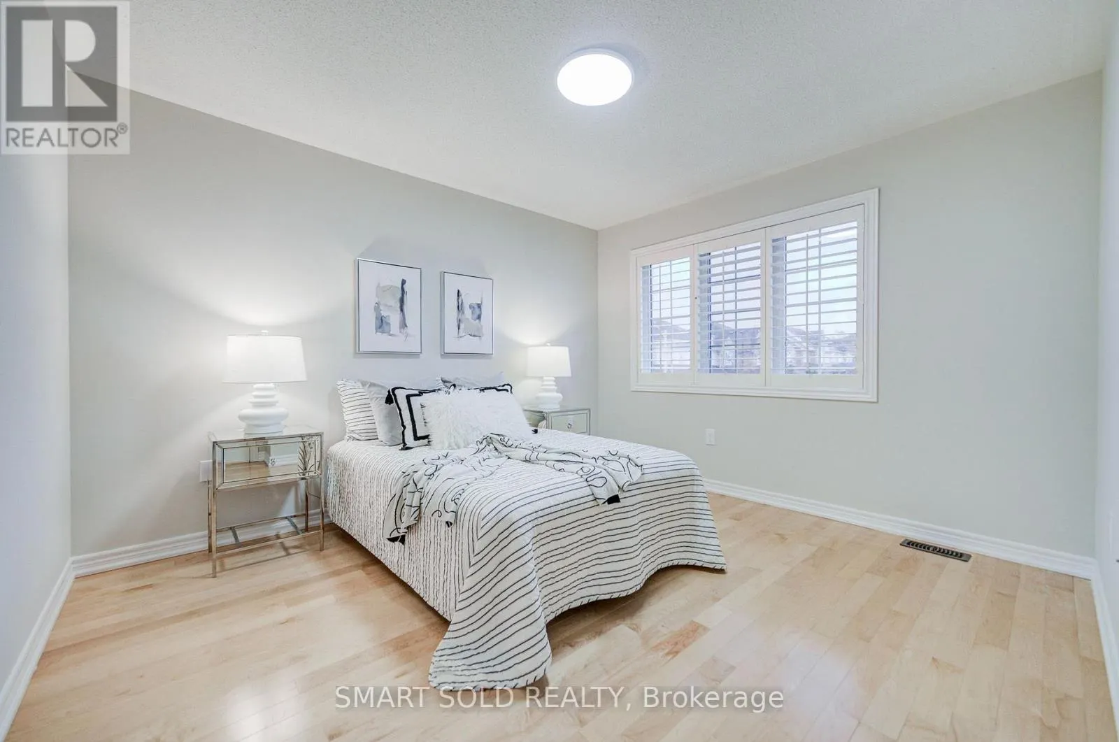 87 SPRING ARBOUR ROAD
