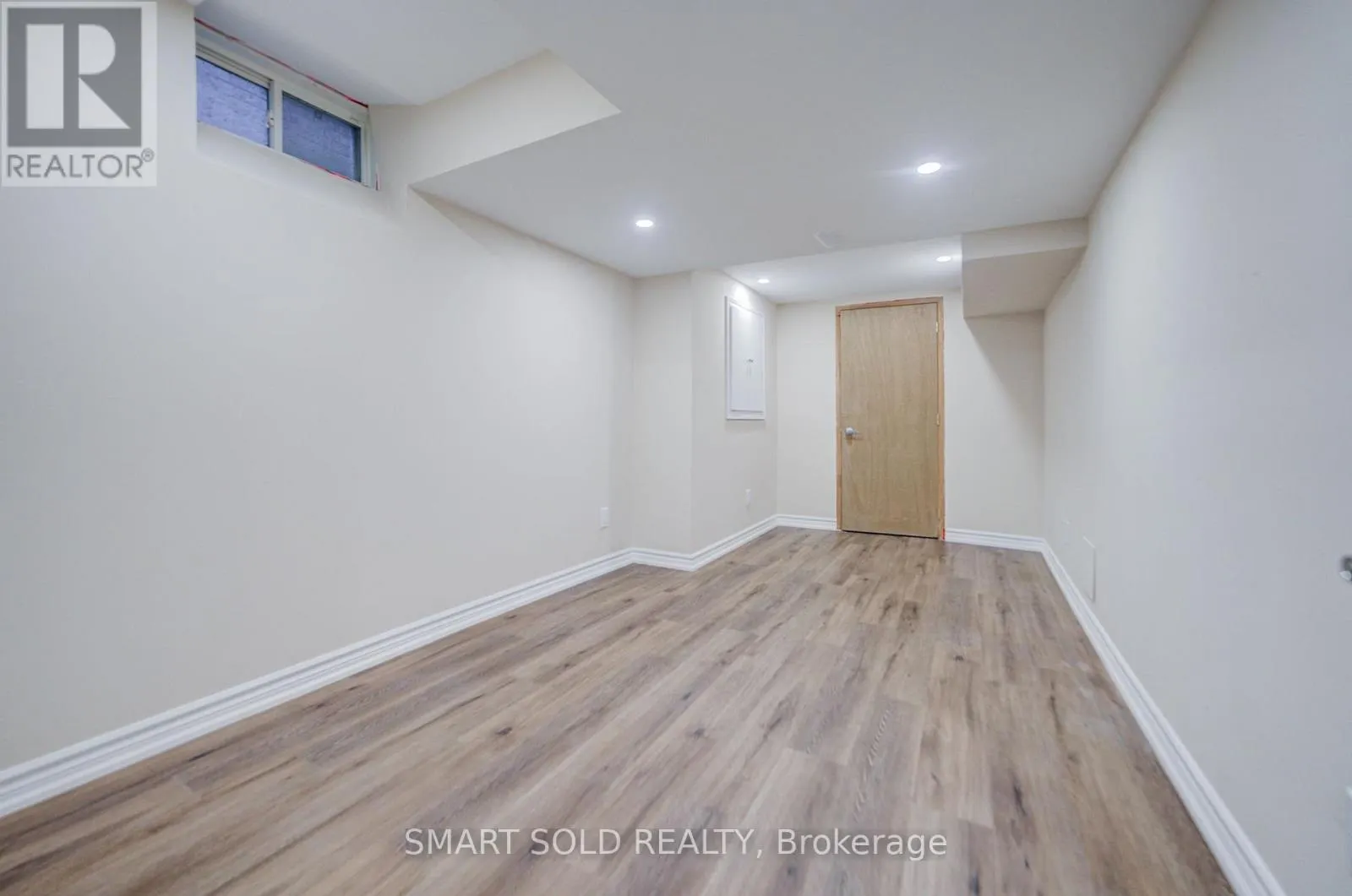 87 SPRING ARBOUR ROAD