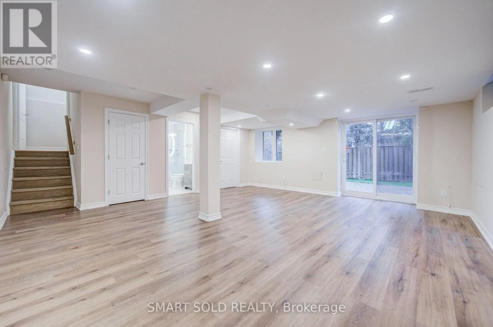 87 SPRING ARBOUR ROAD