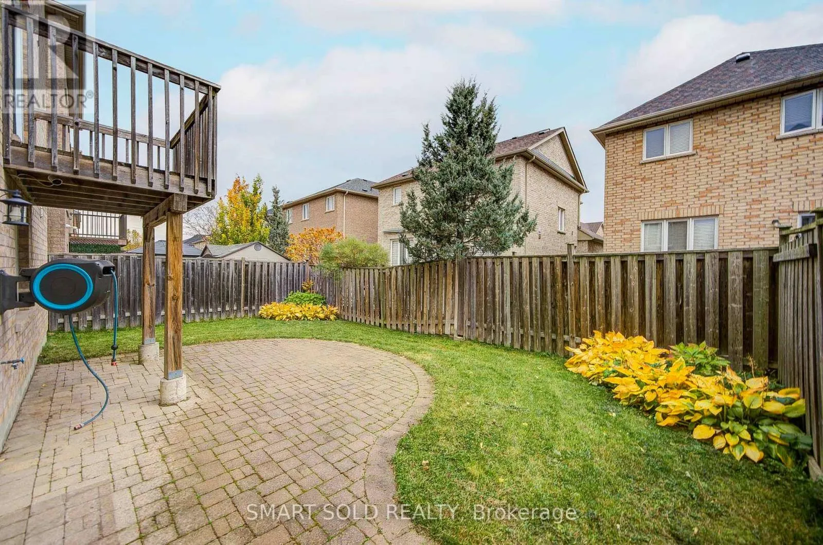 87 SPRING ARBOUR ROAD