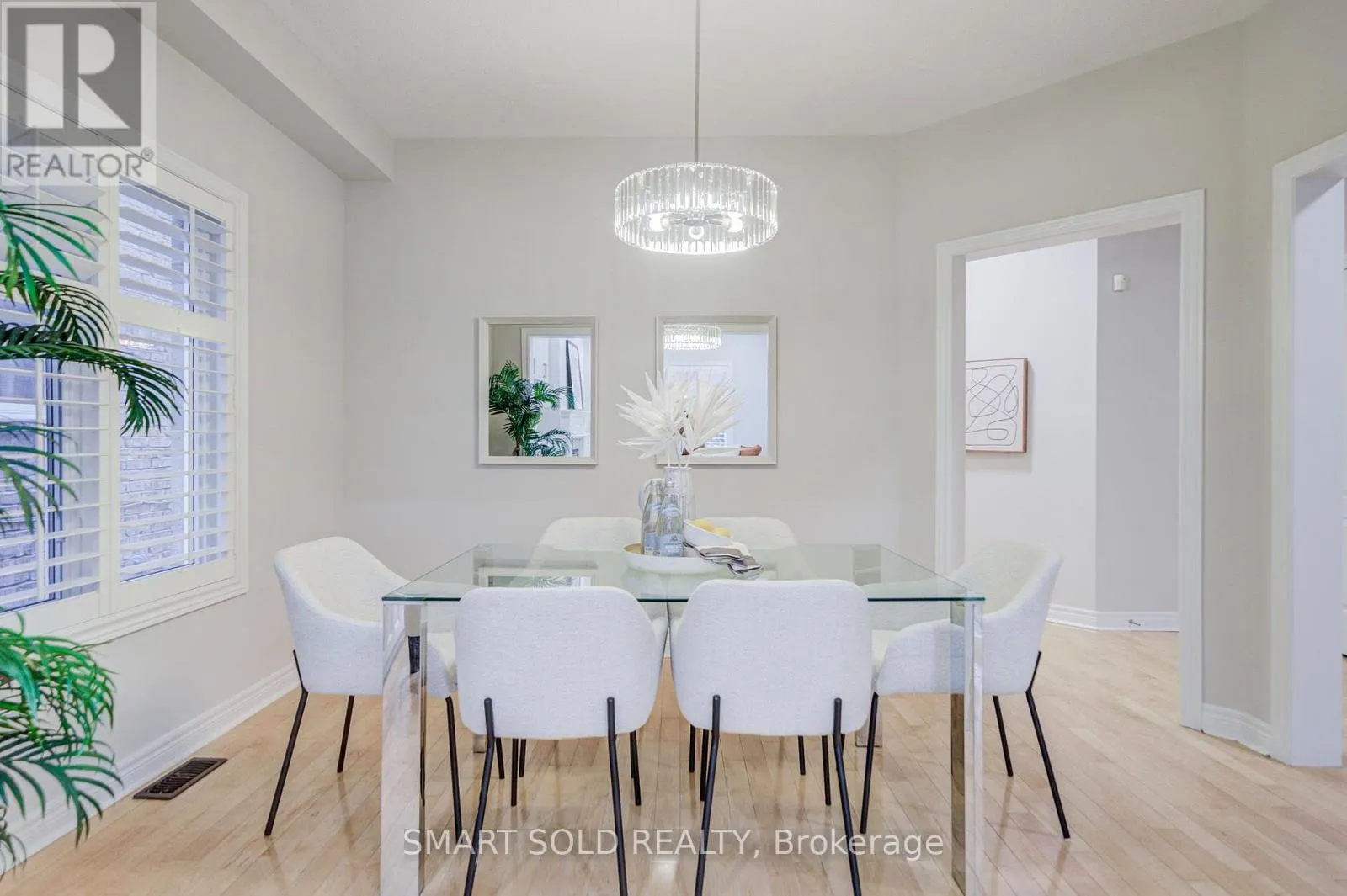 87 SPRING ARBOUR ROAD