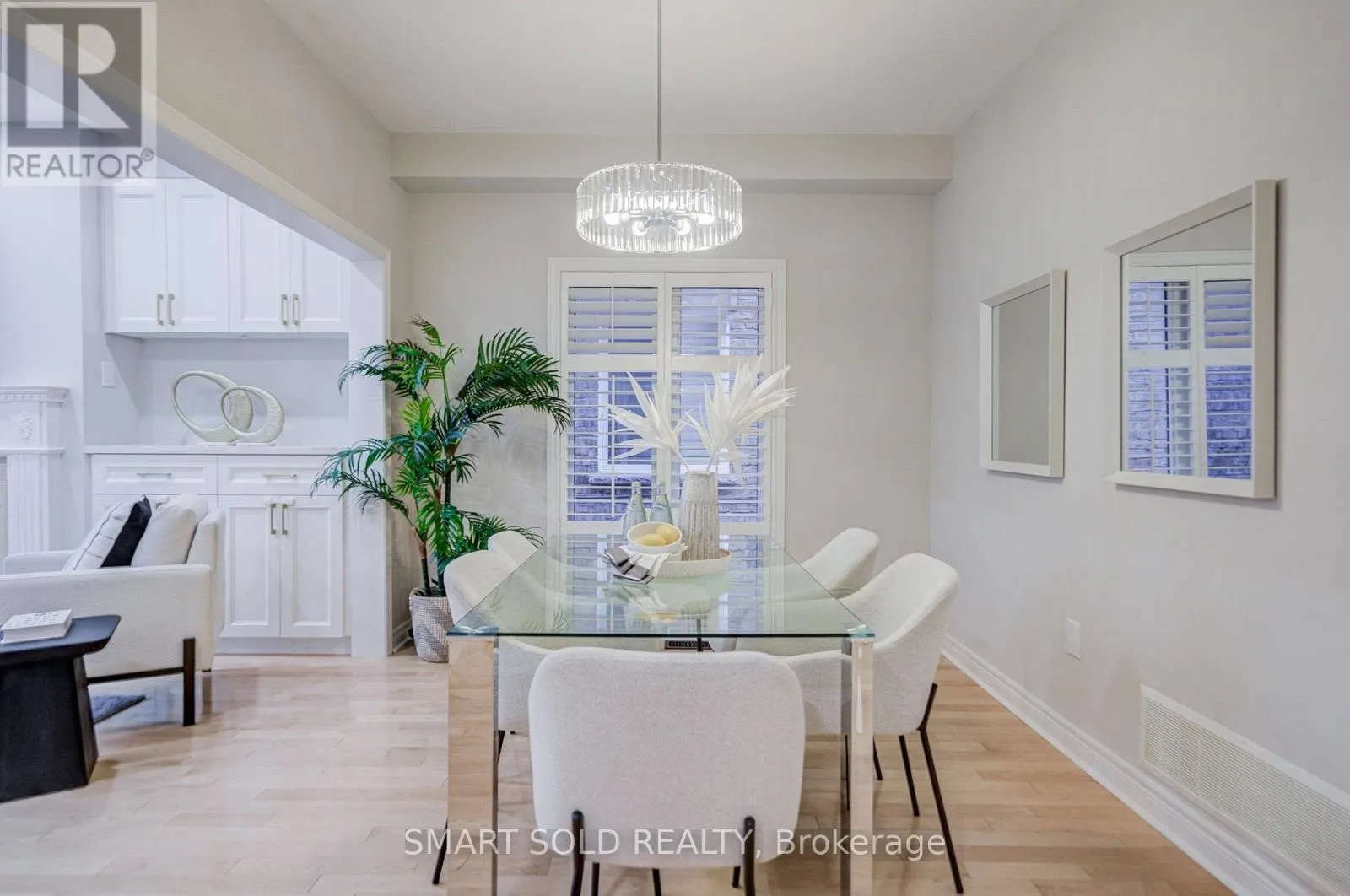 87 SPRING ARBOUR ROAD