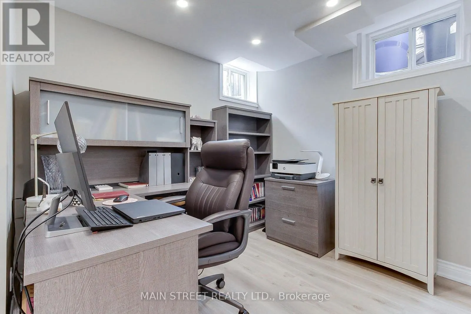 46 MILTROSE CRESCENT