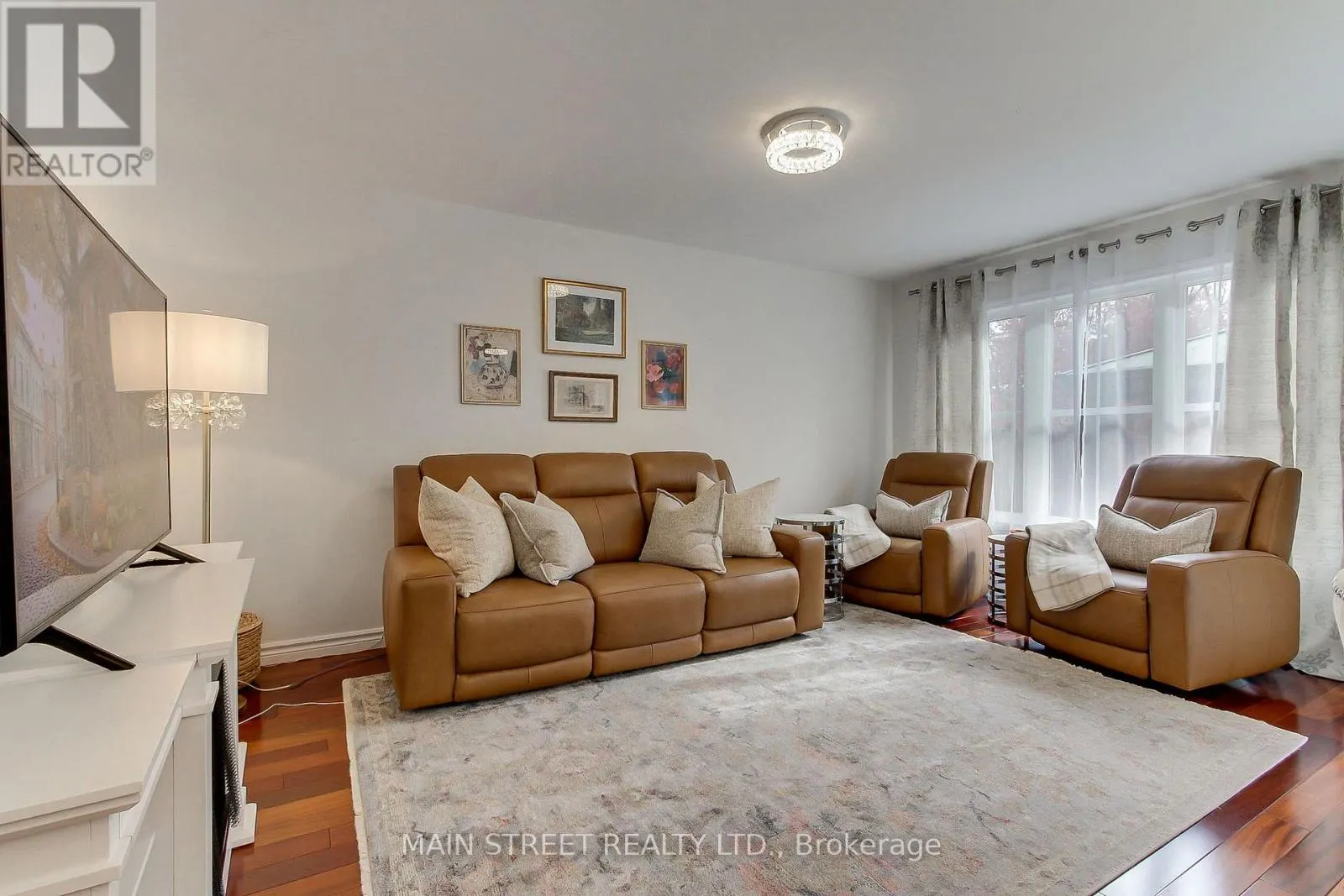 46 MILTROSE CRESCENT