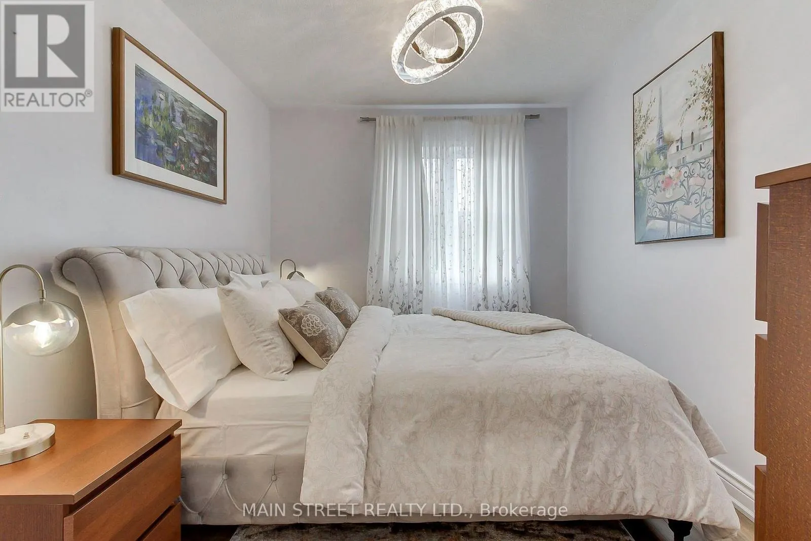 46 MILTROSE CRESCENT