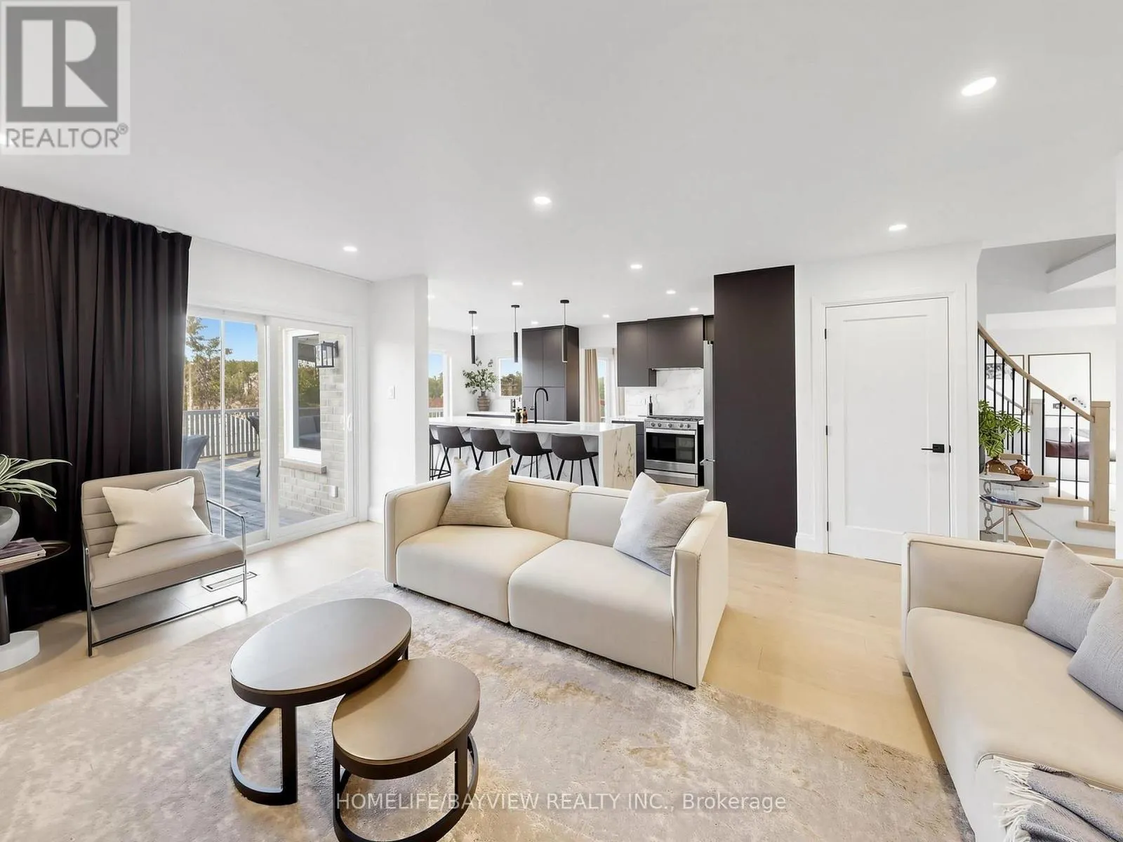 10 MAGANI AVENUE