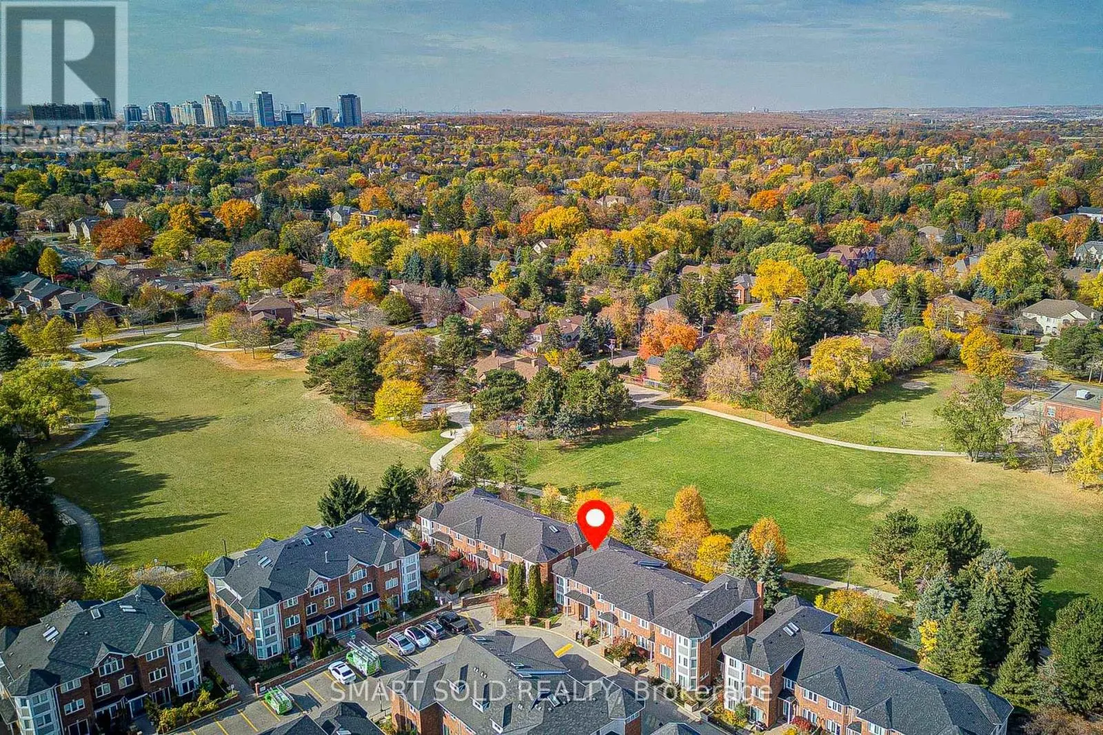 184 - 18 CLARK AVENUE W