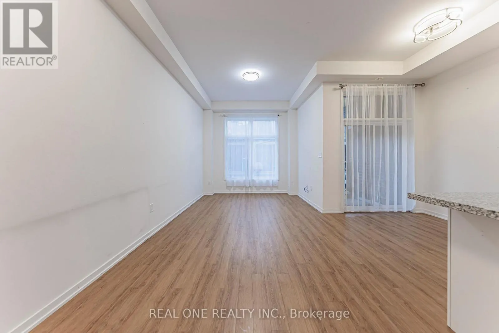22 ANDALUSIA LANE