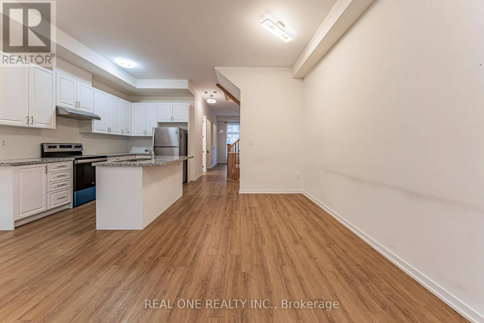 22 ANDALUSIA LANE