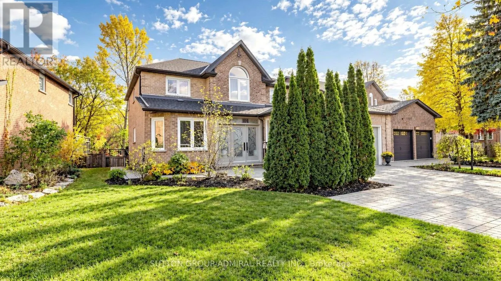 104 TOPHAM CRESCENT