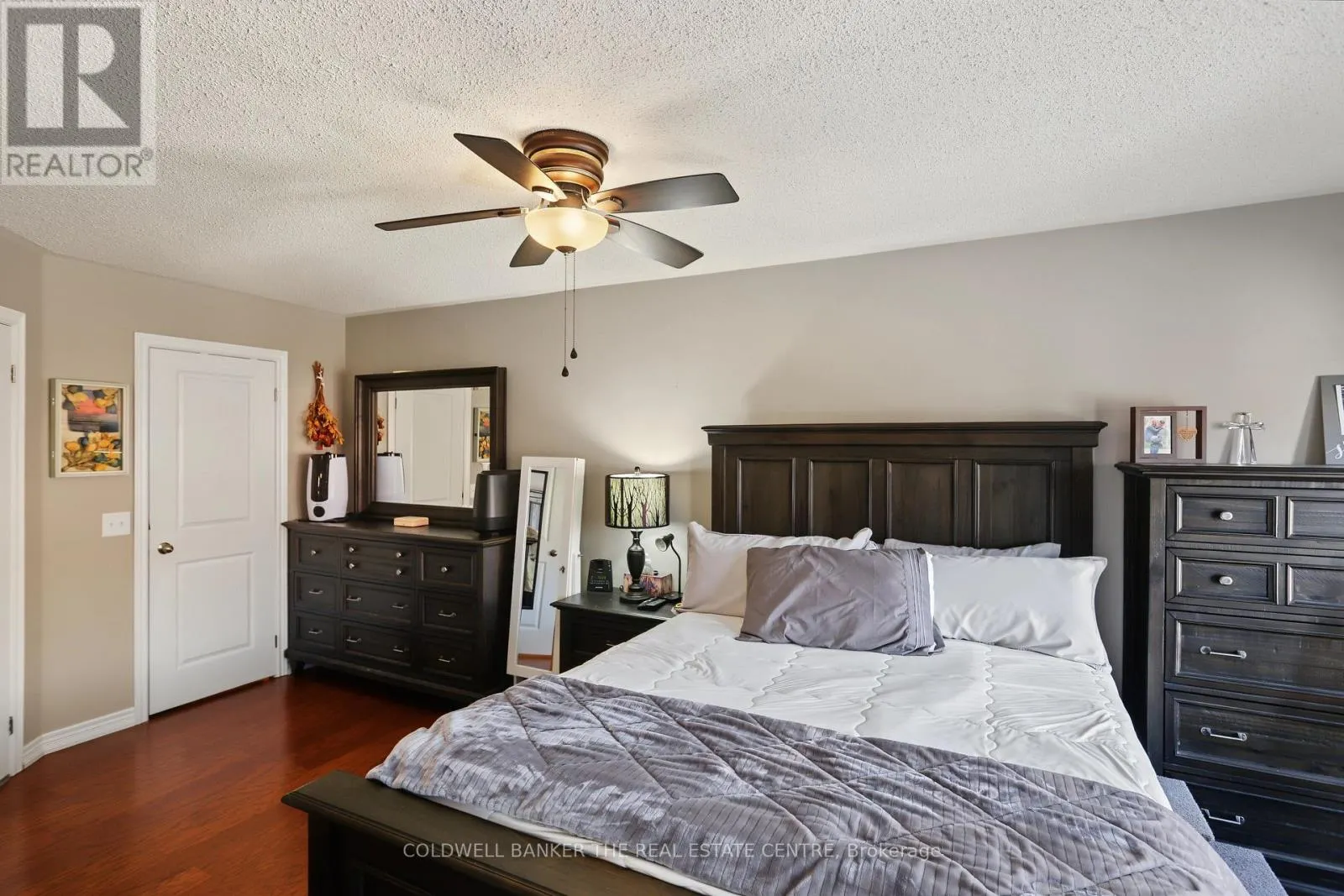 51 GOSNEL CIRCLE