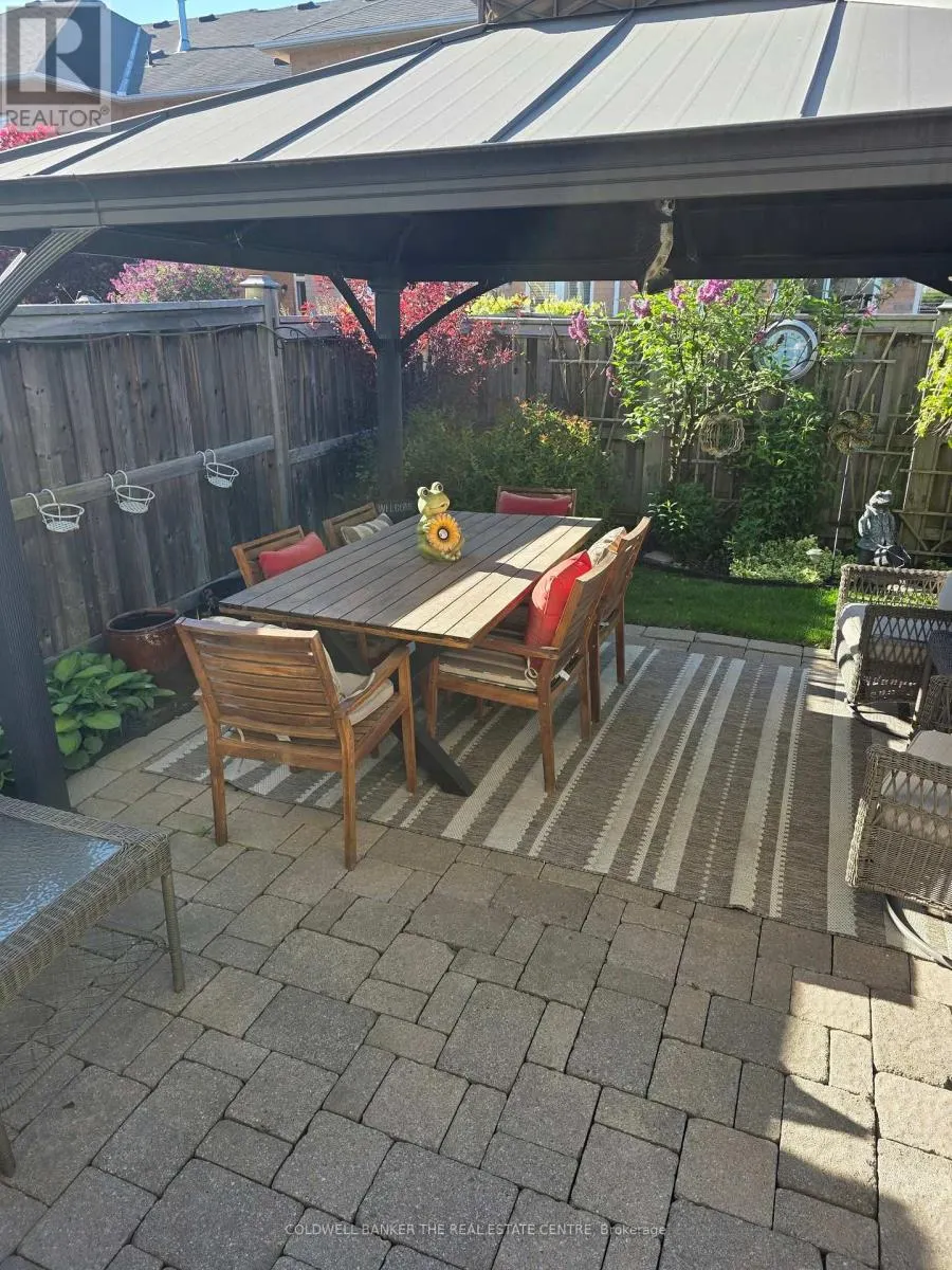 51 GOSNEL CIRCLE