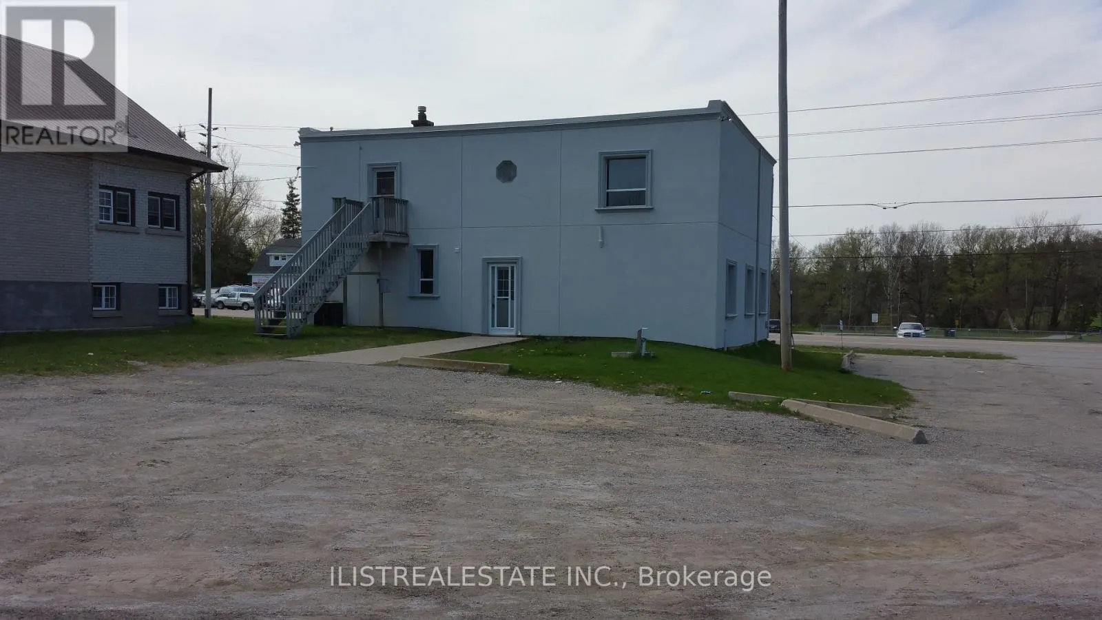 14685 WOODBINE AVENUE