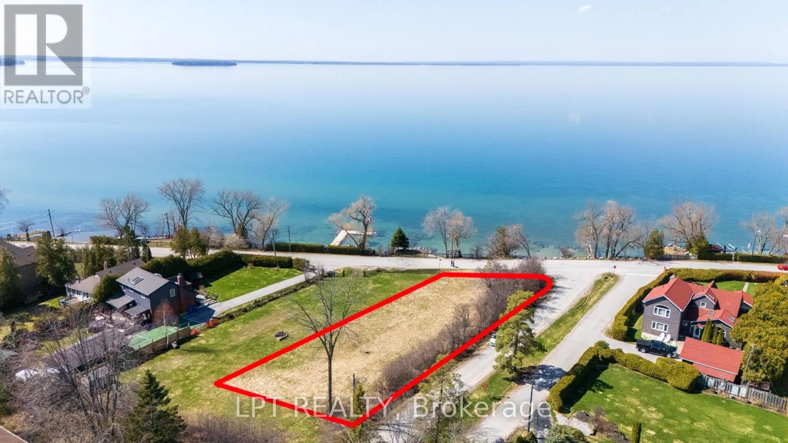 417 LAKE DRIVE E