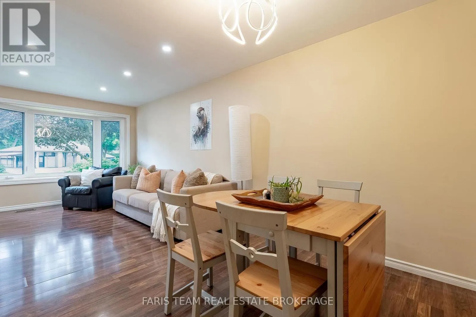 107 WILLOW LANE