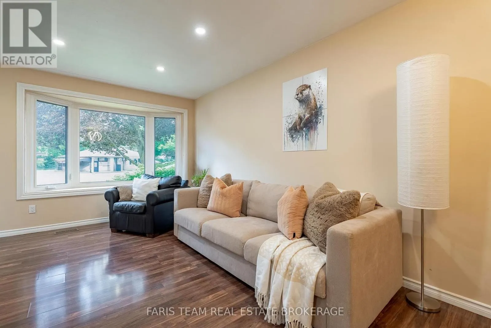 107 WILLOW LANE