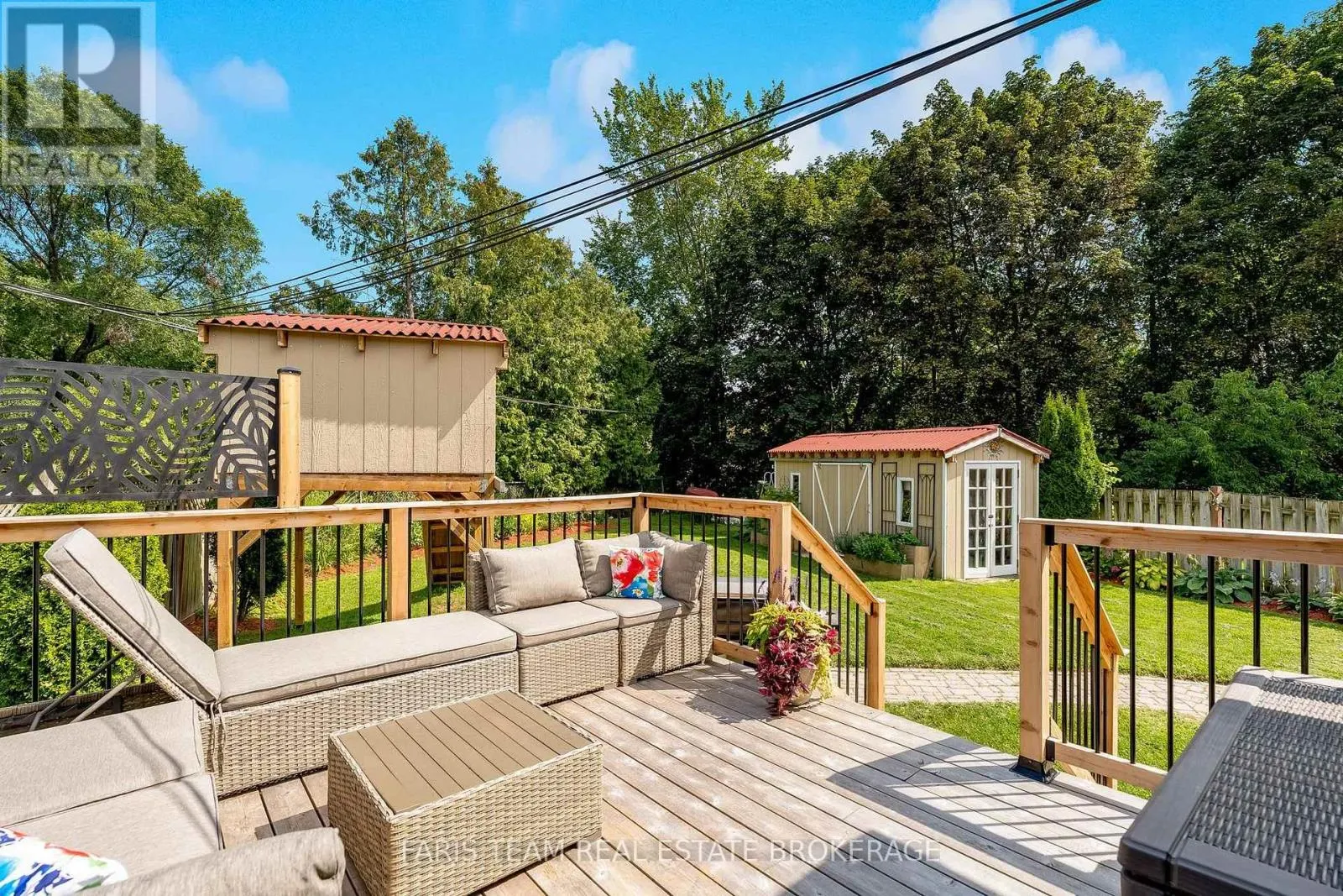 107 WILLOW LANE