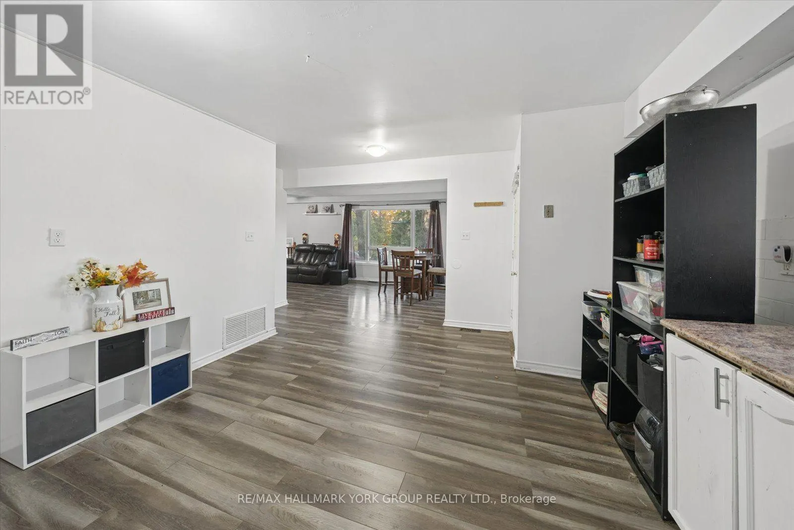 779 SOUTH DRIVE