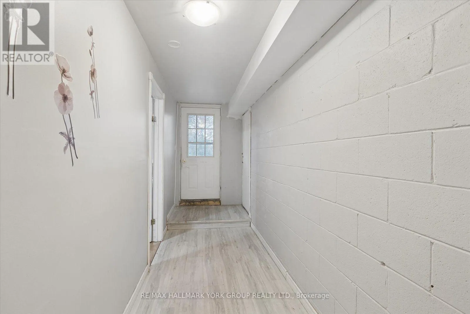 779 SOUTH DRIVE