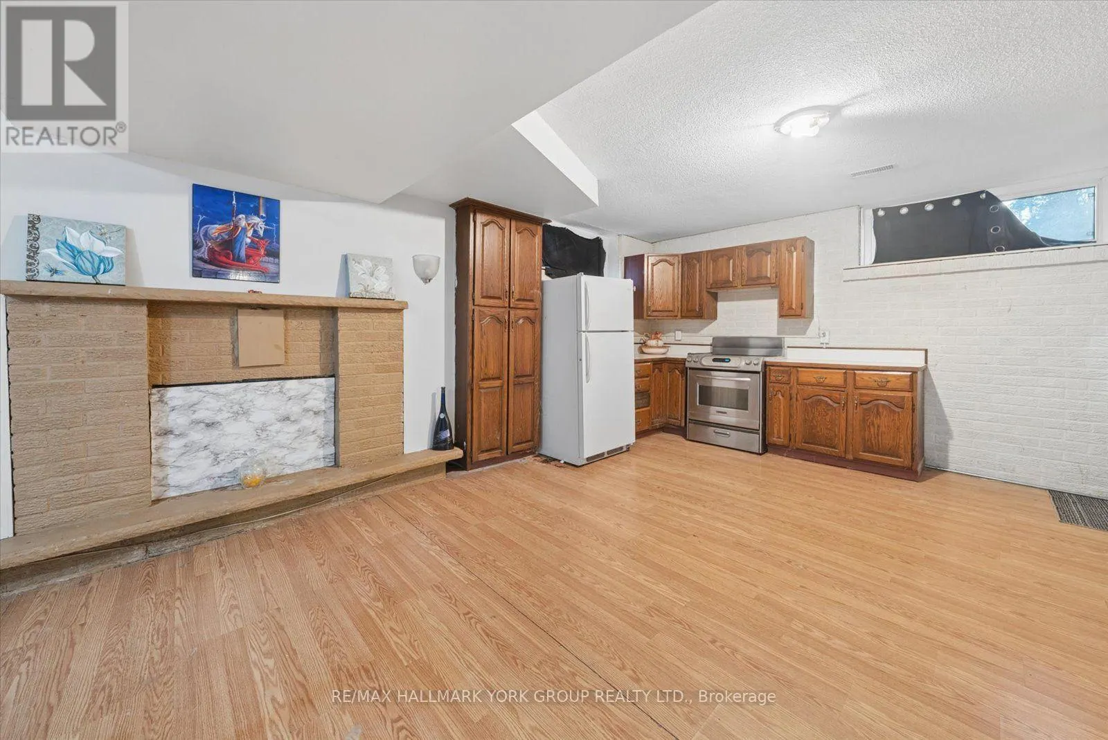 779 SOUTH DRIVE