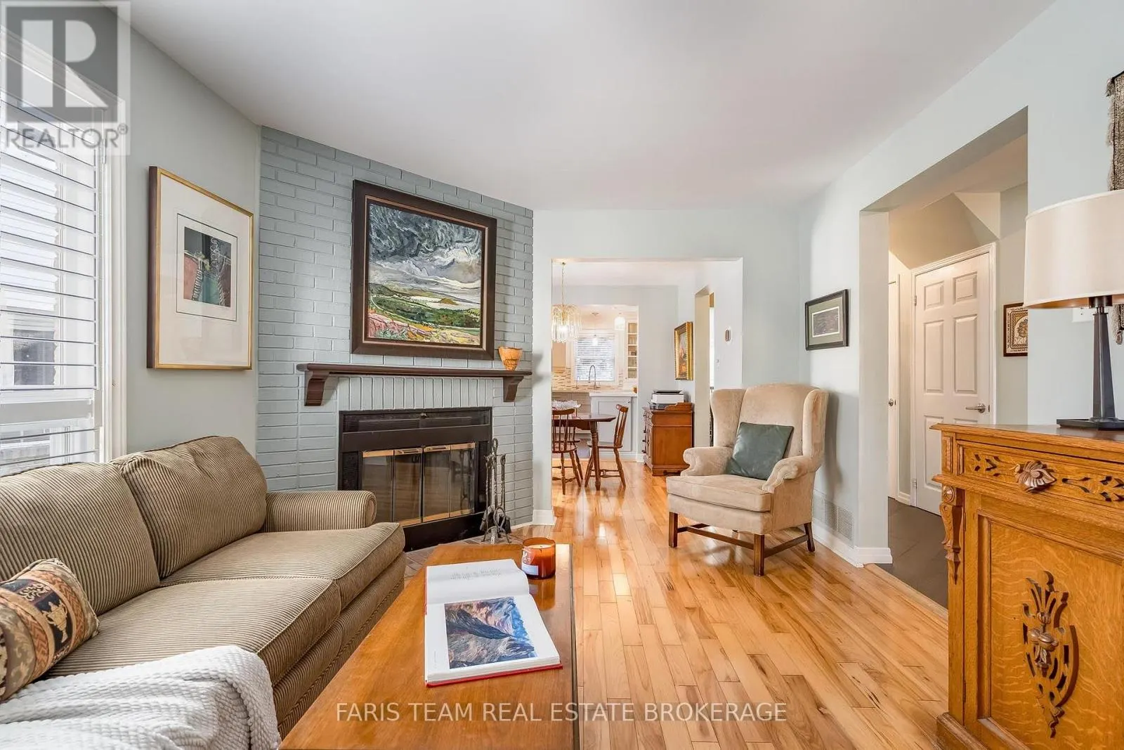 46 MOORCREST DRIVE