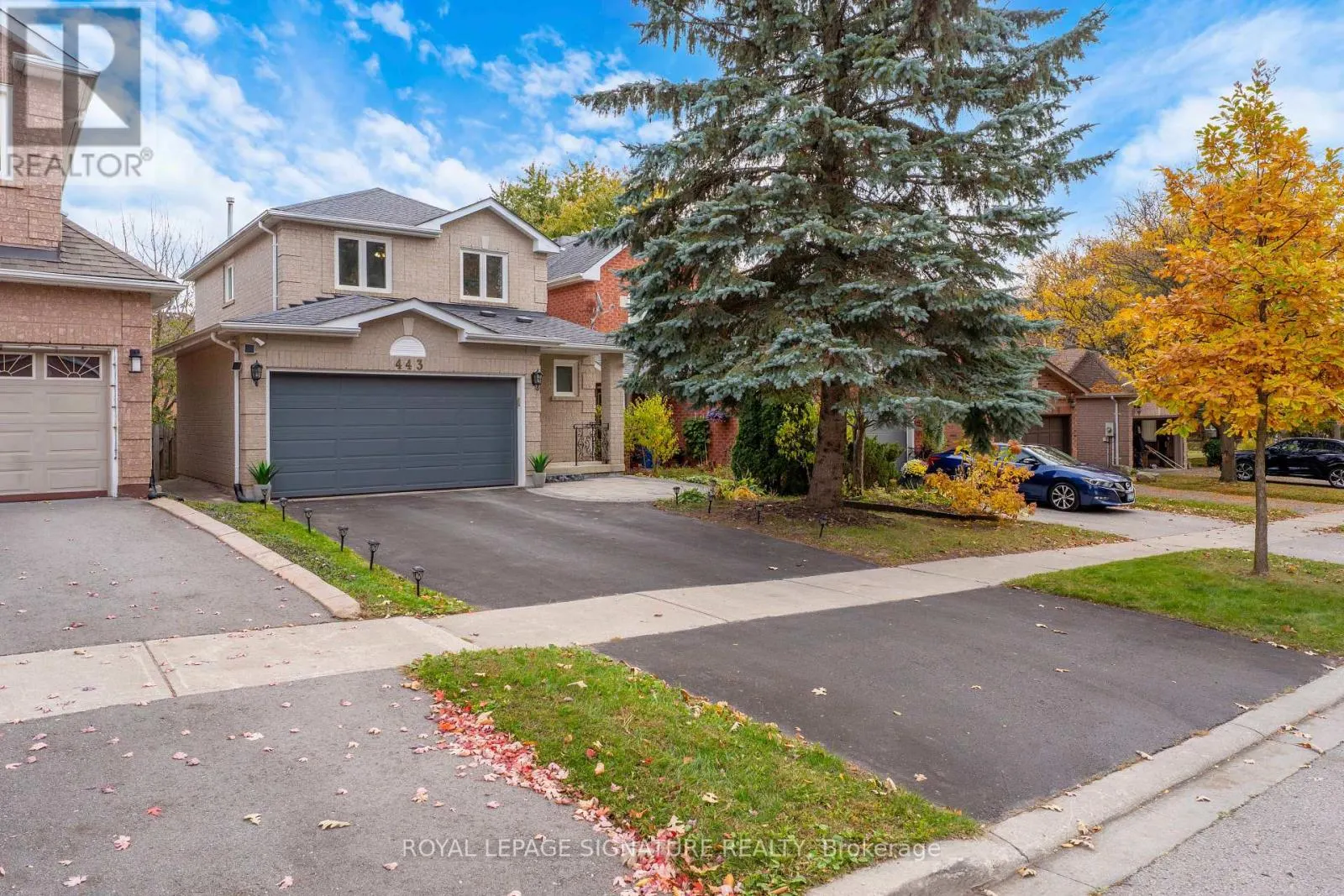 443 CARRUTHERS AVENUE