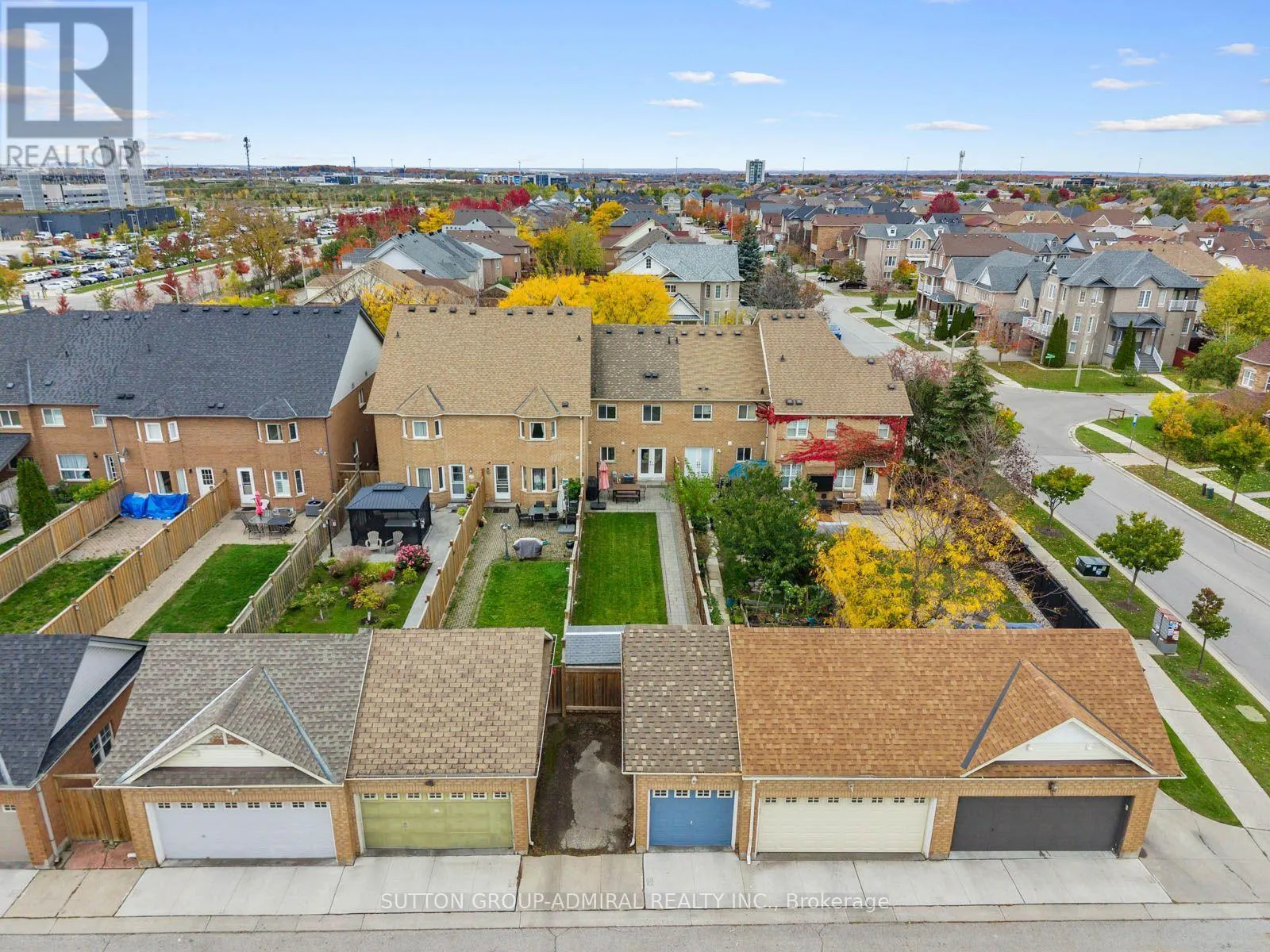 5 MELIA LANE