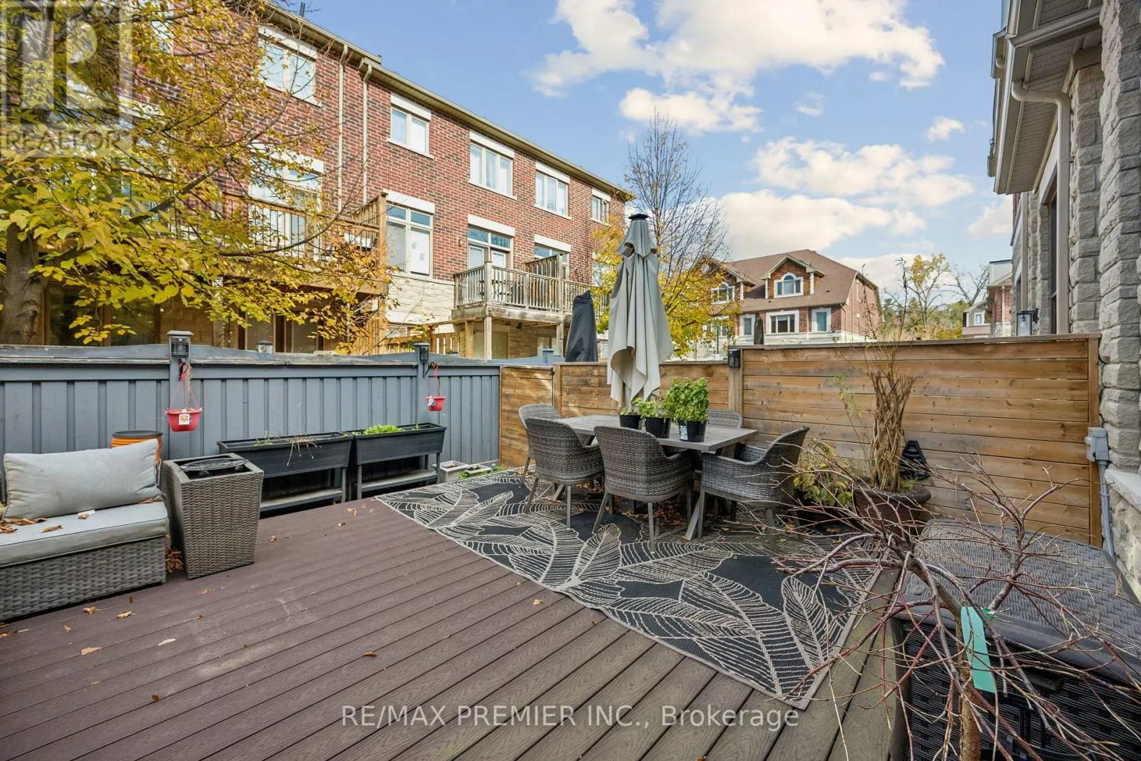 20 HIAWATHA COURT