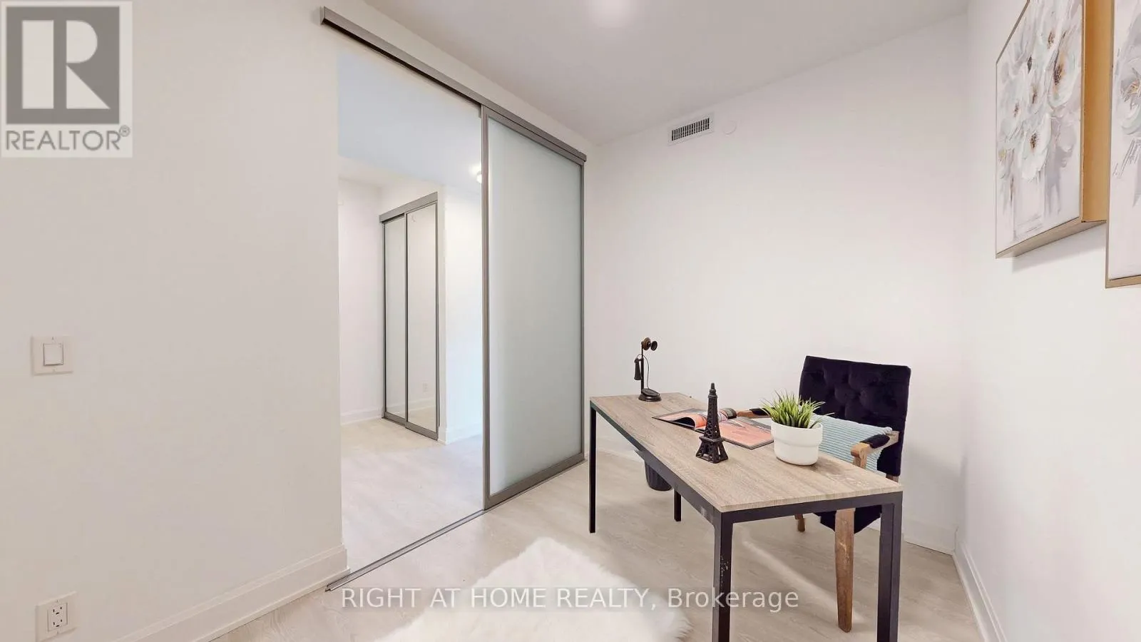 818 - 38 WATER WALK DRIVE