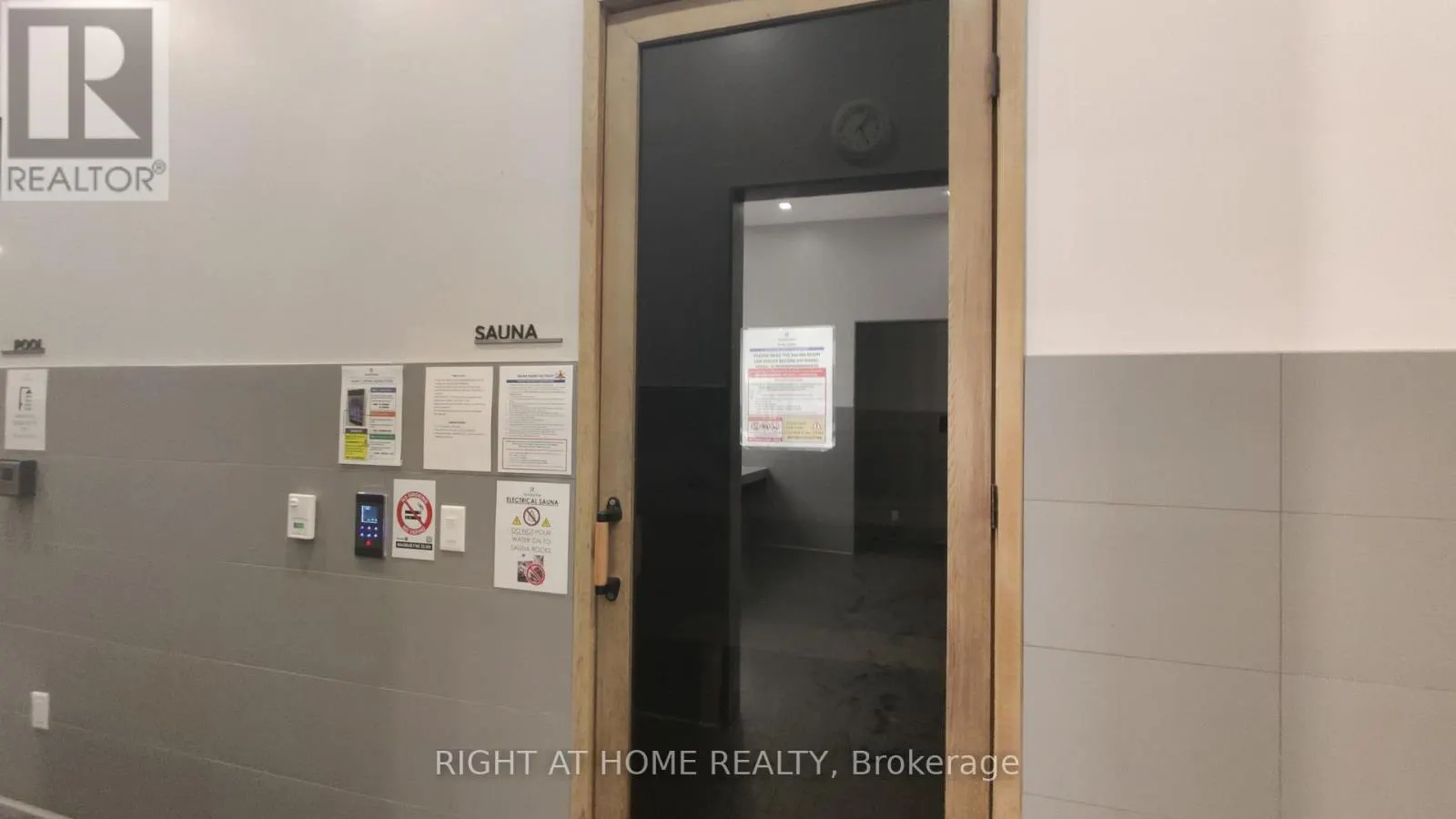 818 - 38 WATER WALK DRIVE