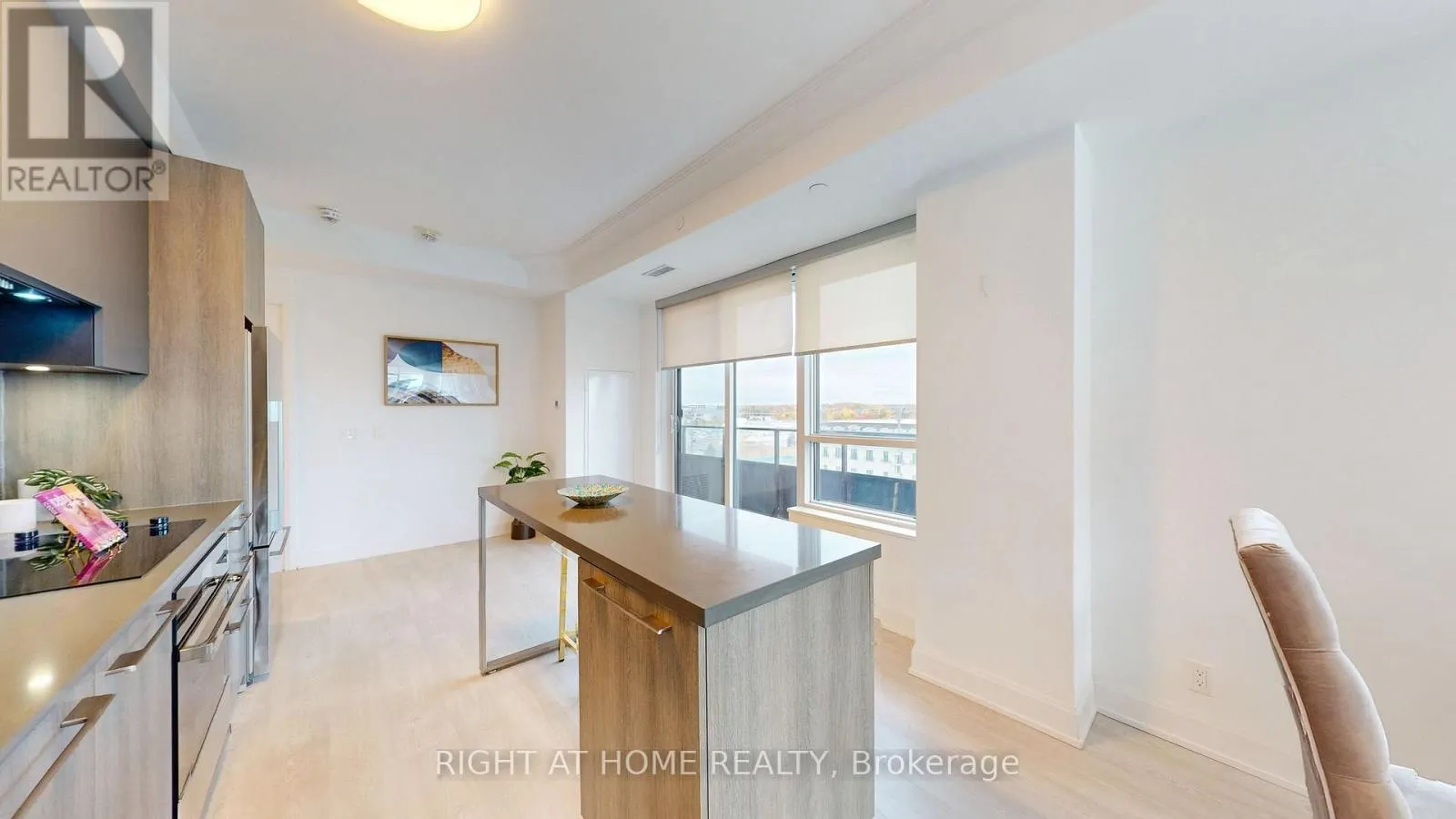 818 - 38 WATER WALK DRIVE
